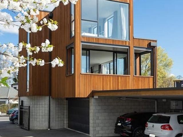 city centre, 3 bedrooms