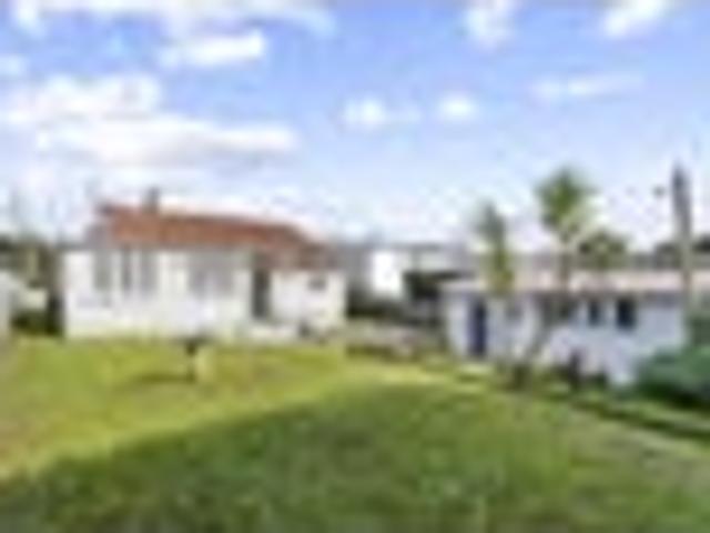 CITY FRINGE FREEHOLD WITH POTENTIAL!