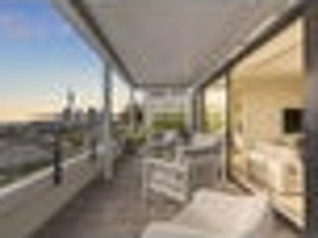 City Fringe Prestige