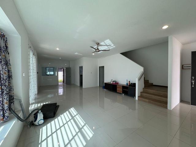CITY GARDEN DOUBLE STOREY TERRACE CORNER At RIVERIA KOTA SAMARAHAN
