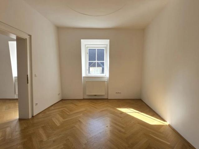 Cityapartment: First class on the last floor Sonnige 2 Zimmer Wohnung mit Topausstattung
