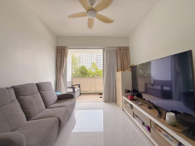 CityLife @ Tampines Condominium For Sale, $1,888,888, 3 Bed 2 Bath 1,098 sqft $1,720.00 psf