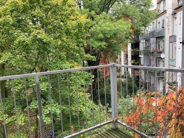 Citynah! Schicke 2Raumwohnung! Balkon! Kleine EBK! In Parknähe!