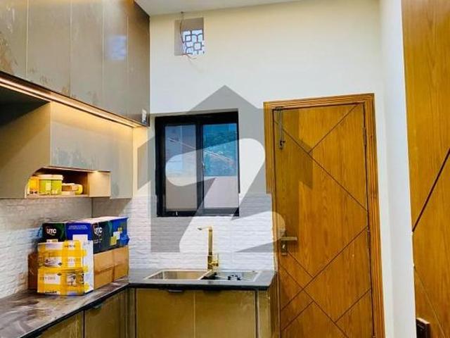 Citi housing 5 Marla luxury house available good location Citi Housing Block C