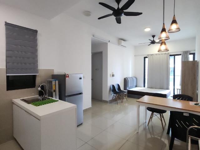 citizen 2, condominium