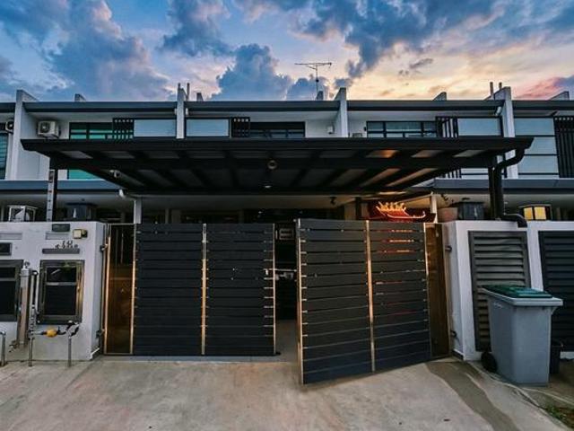 Citrine Residenz Bandar Seri Alam FULL RENO GATED double storey
