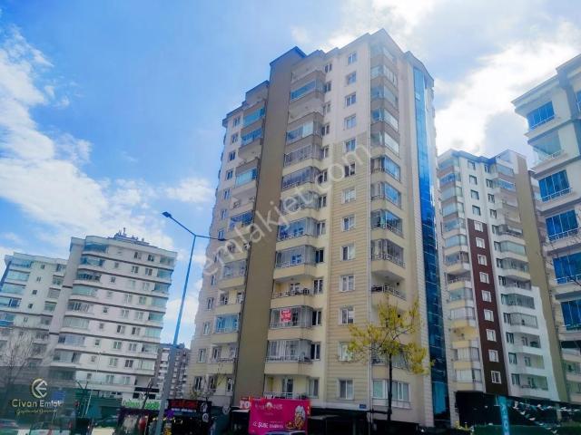 Civandan Duruşehirde Taşocaka Cephe, Havuzlu Site İçi Arakat 4+1
