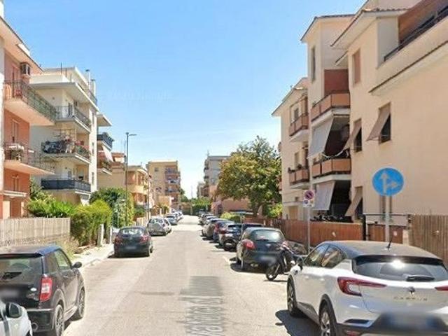 Civitavecchia quadrilocale ammobiliato