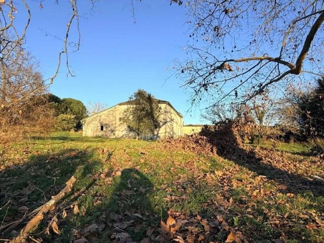 CIVRAC DE BLAYE MAISON PIERRES 8 CHAMBRES + de 350 m2