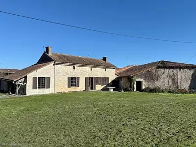 Civray 86400 Achat / Vente maison 5 pièces t5 parking