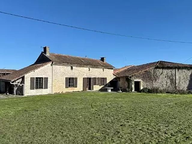 Civray 86400 Achat / Vente maison 5 pièces t5 piscine