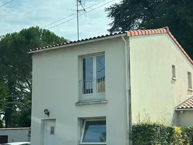 Civray 86400 Location appartement 2 pièces t2