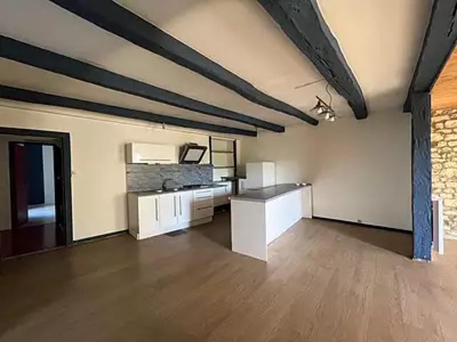 Civray 86400 Location maison 4 pièces t4