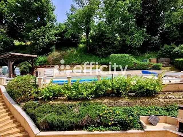 Civrieux d'Azergues 69380 Achat / Vente maison 6 pièces t6 piscine terrasse