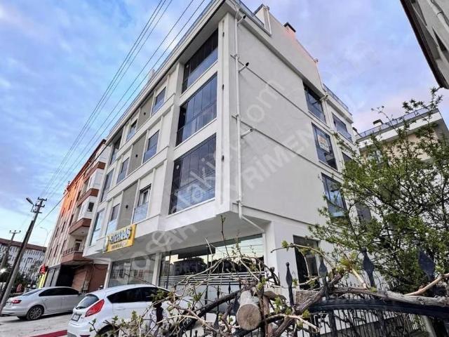 coşar Gayrimenkul Hacılar Harmanı'nda Ultra Lüks 1+1 Ara Kat