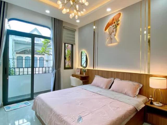 Cô Chú Công An Bán Nhà Cực Hiếm Đường Tân Sơn Gò Vấp, 42m2, 3 Tầng, Giá 4,99 Tỷ