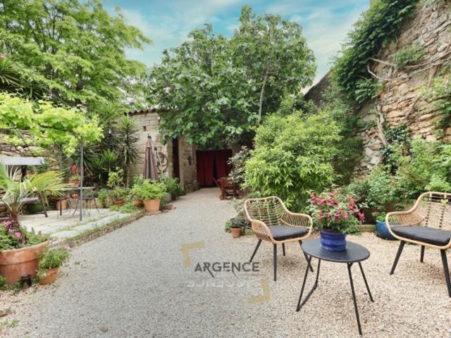 CO EXCLUSIVITE AU COEUR DE BAILLARGUES MAISON DE VILLE RENOVEE