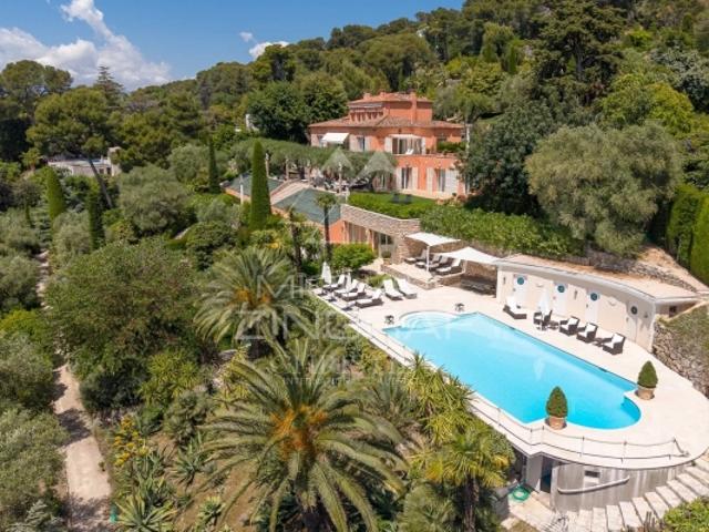 Co EXCLUSIVITE Cannes Californie Majestueuse maison de Maitre