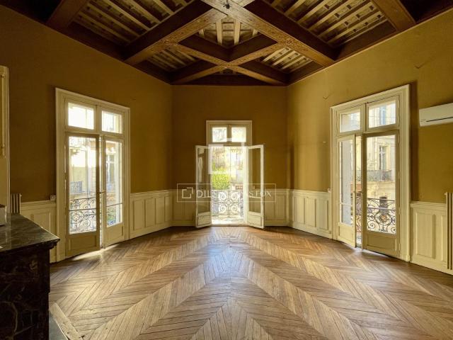Co Exclusivité Lucas Fox International Properties, Triangle. 131m² Montpellier
