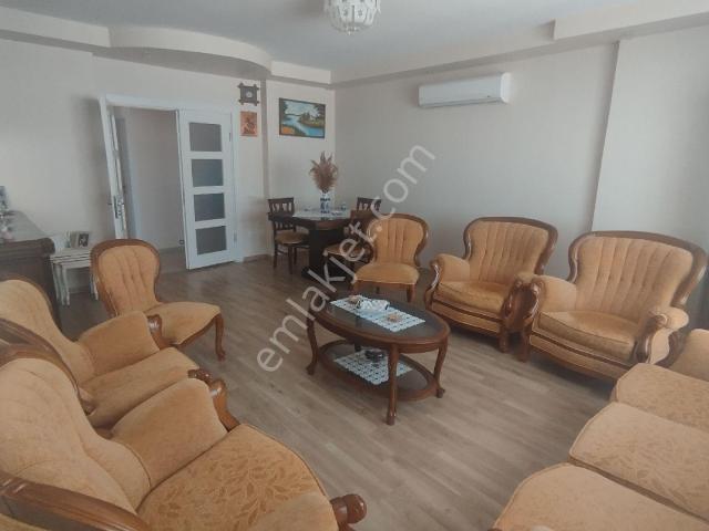 Coşkun Gayrimenkul'den Geniş Masrafsız Satılık 3+1 Lüks Daire