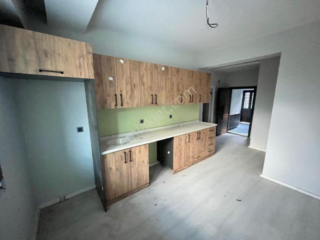 Coşkun Gayrimenkul'den Çiftlikköy'de Kiralık 2+1 Sıfır Daire