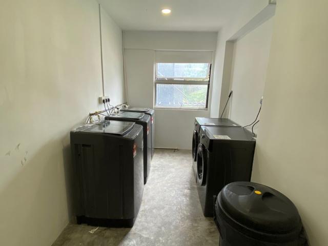 Co Living Room with Private Bathroom & Window 1min to Monorail Maharajalela | 500 mbps Wifi Provided | Weekly Cleani