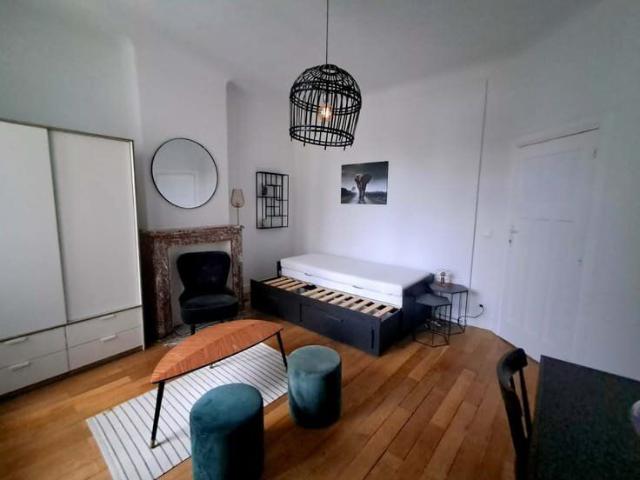 Co living / room for rent