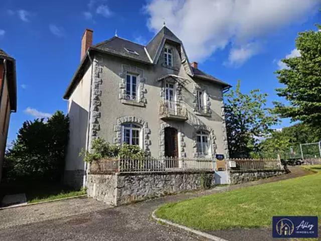 Combressol 19250 Achat / Vente maison 9 pièces t9