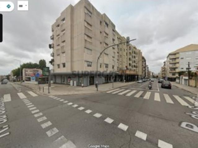 COMÉRCIO / SERVIÇOS PORTO