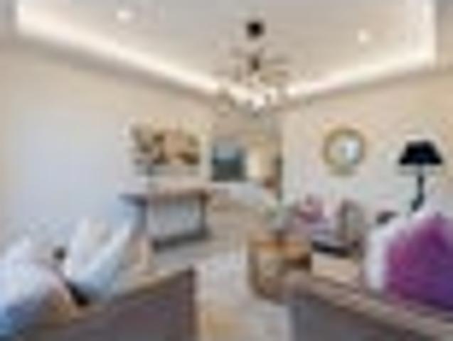 Comfort, Quality & Pizzazz! BEST Flexible Living