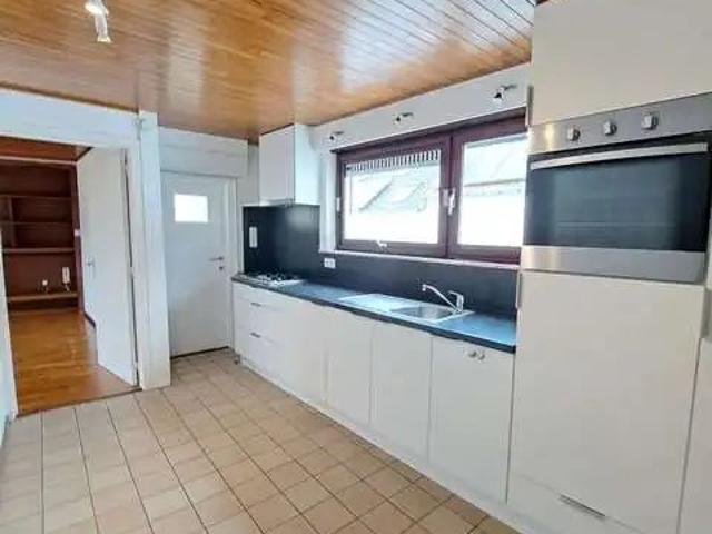Comfortabel en energiezuinig appartement met TERRAS te huur in Aartrijke