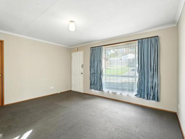 Comfortable Two Bedroom Unit