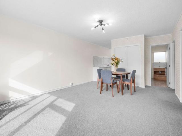 Comfortable And Convenient Living In Claudelands