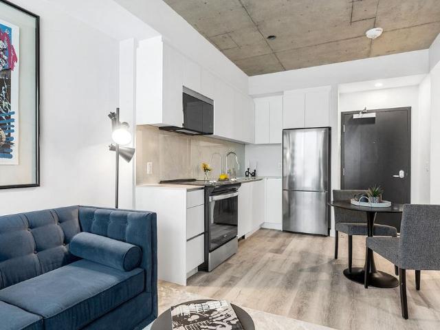• Comfortable & Convenient Living Near Algonquin College • Spacious Suites & Amenities in Prime Centrepointe Locati