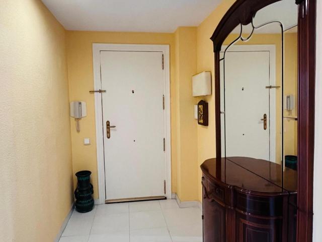 Comfortable double bedroom in central Alicante