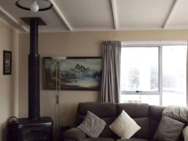 Comfortable Family Living in a Convenient Location