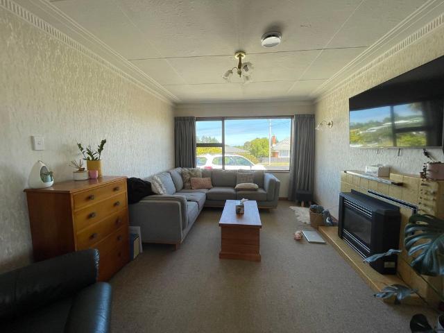 Comfortable Family Living in Peaceful Waldronville