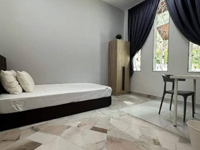 Comfortable Fully Furnished Single Room @ SS26, Taman Mayang, PJ Near LRT Kelana Jaya