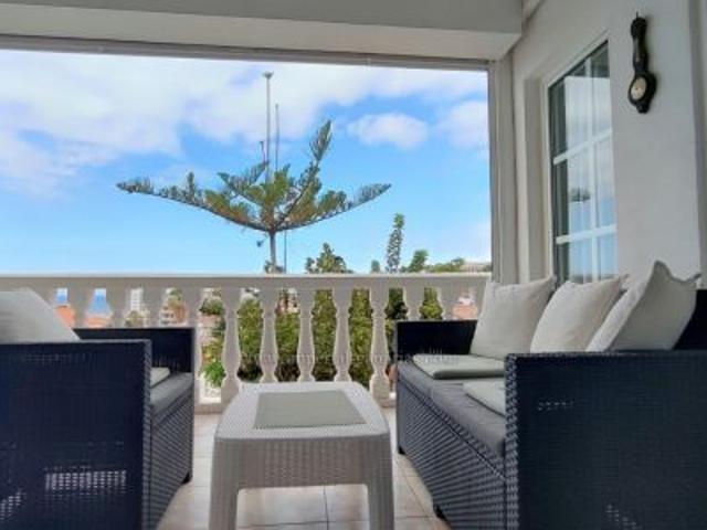 Comfortable furnished one bedroom apartment for seasonal rental in Puerto de La Cruz