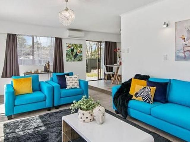 Comfortable Living in a Quiet Cul de Sac