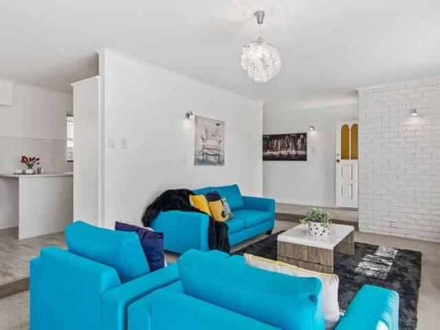 Comfortable Living in a Quiet Cul de Sac