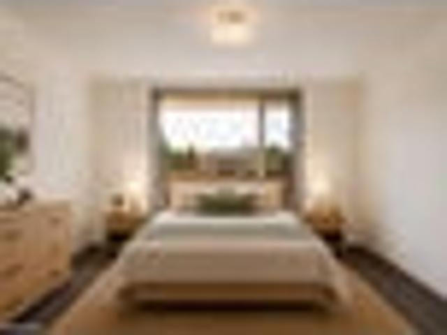 UNDER OFFER * Comfortable Living with Space and