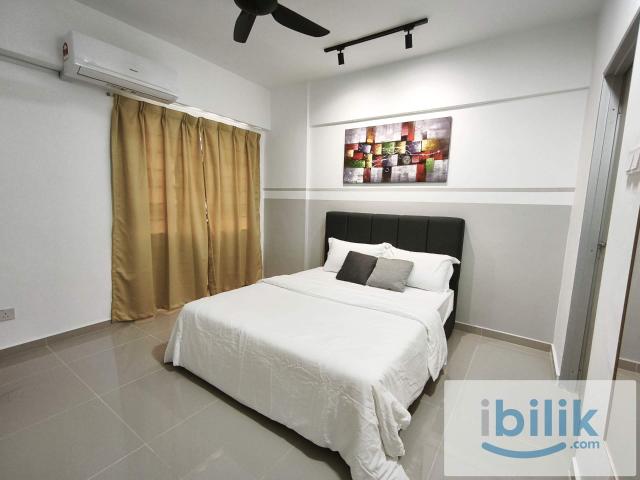 Comfortable Master Bedroom at Casa Magna, Metro Prima, Kepong
