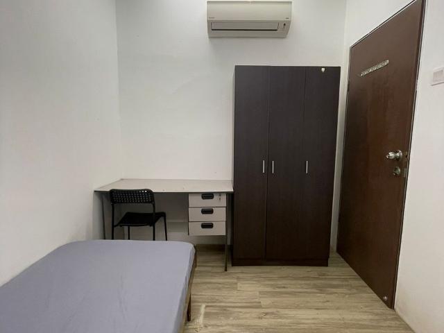 Comfortable MIDDLE ROOM AT SS24 TAMAN SEA MOVE IN IMMEDIATELYTRUSTED AGENT