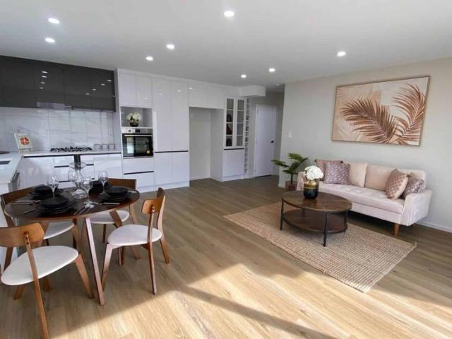 Comfortable Multi Level Living in Prime Location