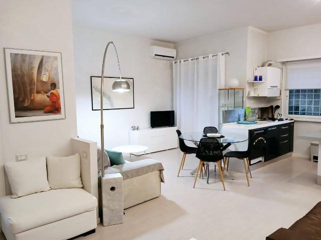 Comfortable Quiet 1 Bedroom with Private Garden Cribmed