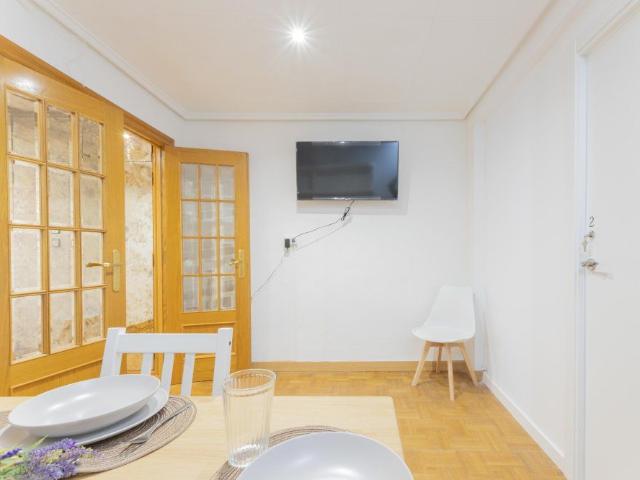 Comfortable room with a fan in Valencia