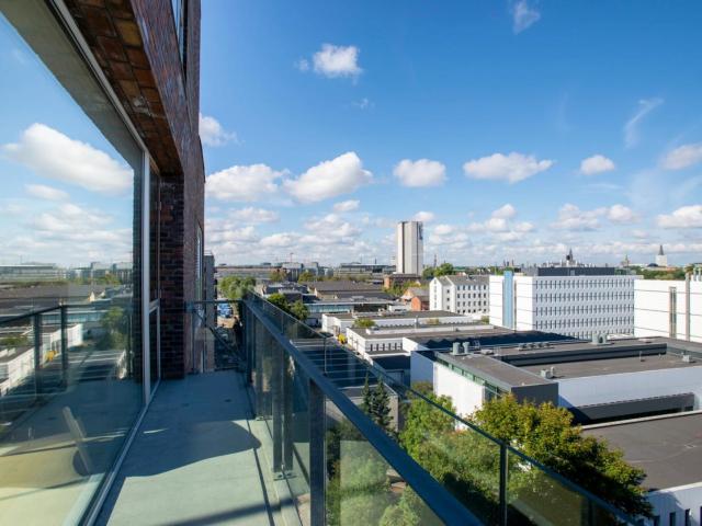 Comfortable single bedroom in modern shared flat in Amagerbro
