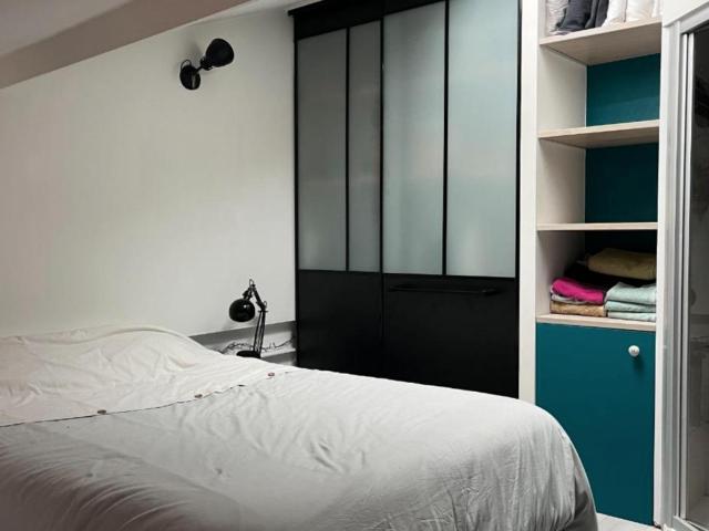 Comfy loft near Metro François Verdier