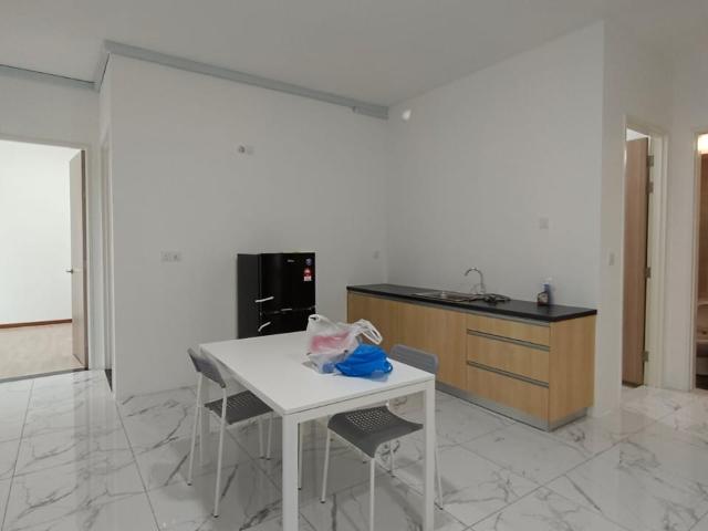 Comfy Master Room with private bathroom for rent at QuayWest Residence, Bayan Lepas